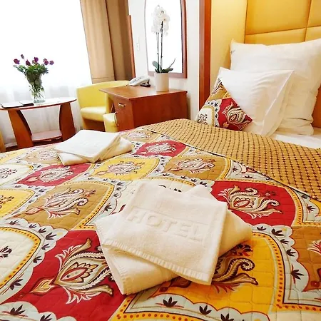 Aparthotel Adler 3*