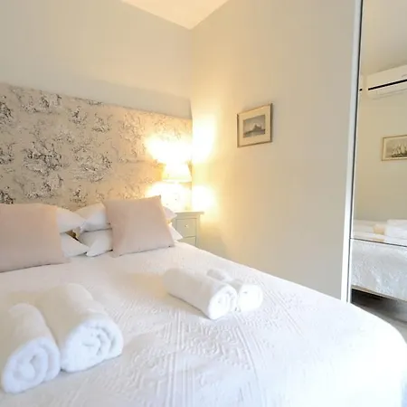 Aparthotel Crystal Chez Helena