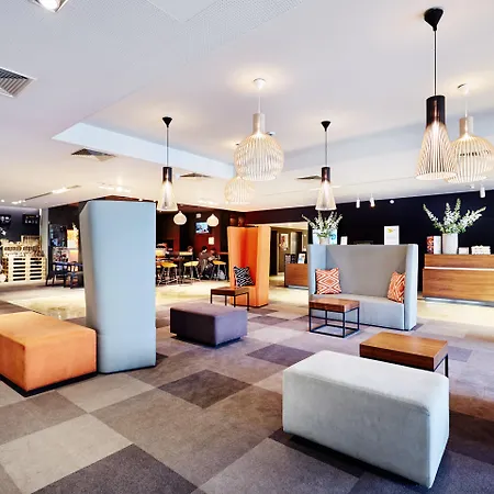 Novotel West Szálloda 4*