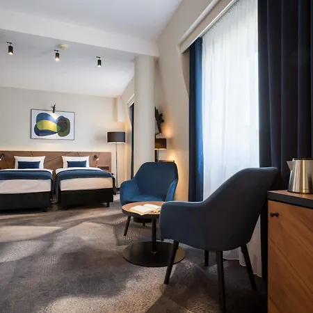 Ascot Premium Hotel 4*