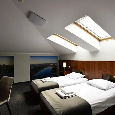 Downtown Otel 3*