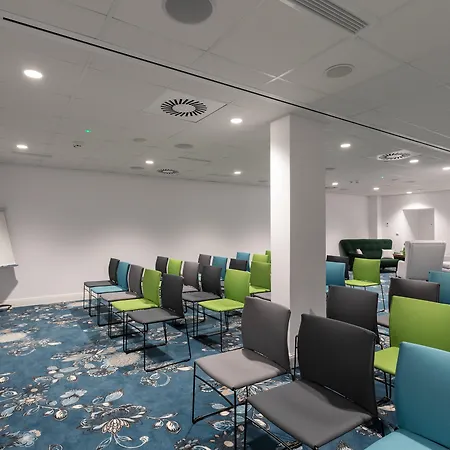 Hotel Indigo - Old Town By Ihg 4*