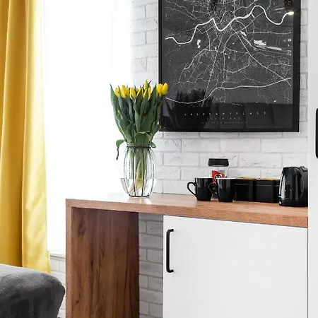Househost Apartament: Ul. Miodowa 42/42b Apartment Krakow