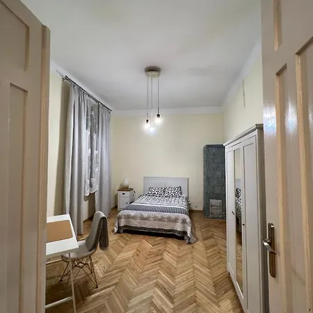 Old Town-kazimierz-wolnica Kk Krakow