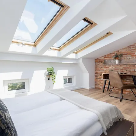 Wawel Castle Modern Dietla By Renters Krakow
