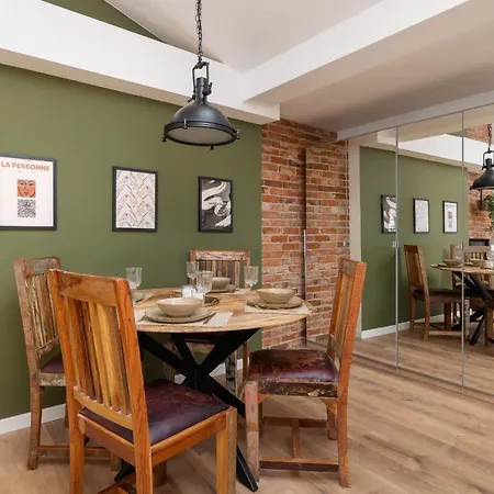 Wawel Castle Modern Dietla By Renters Apartment Krakow