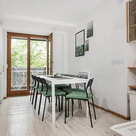 Old Town Loft - 7 Bedroom - By Upstairs Apartment Krakow