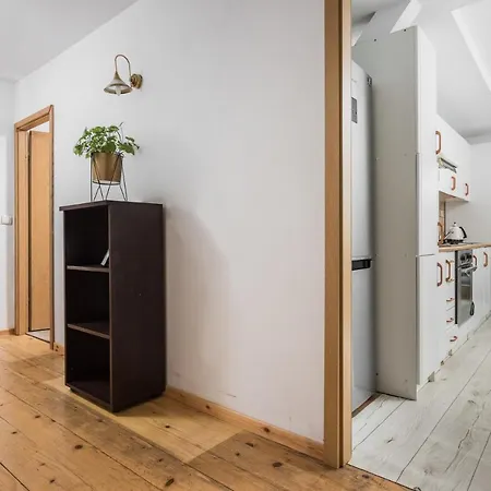 Apartment Old Town Loft - 7 Bedroom - By Upstairs Krakow