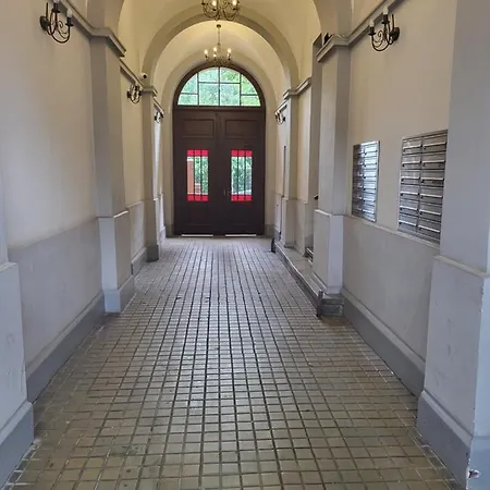 Grzegorzecka Nr 2 Kwatera prywatna *