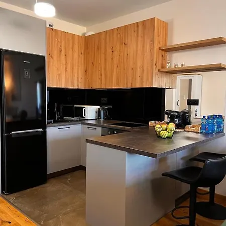 Apartment Freedom Centre *