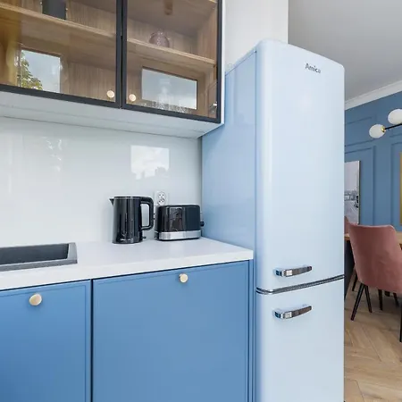 Starowislna Elegant With Air Conditioning Kazimierz Cracow By Renters Prestige *