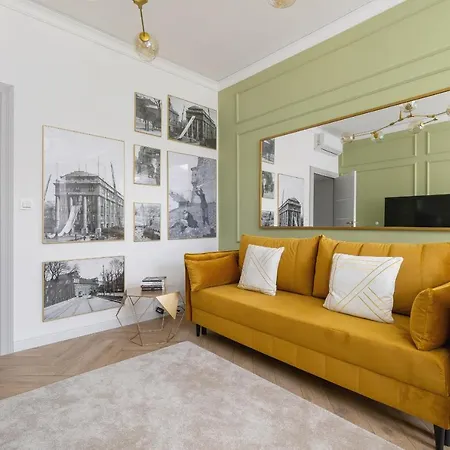 Starowislna Elegant With Air Conditioning Kazimierz Cracow By Renters Prestige Apartment Krakow