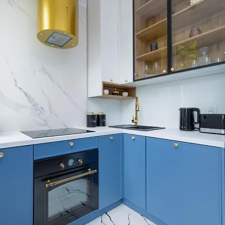 Apartment Starowislna Elegant With Air Conditioning Kazimierz Cracow By Renters Prestige Krakow