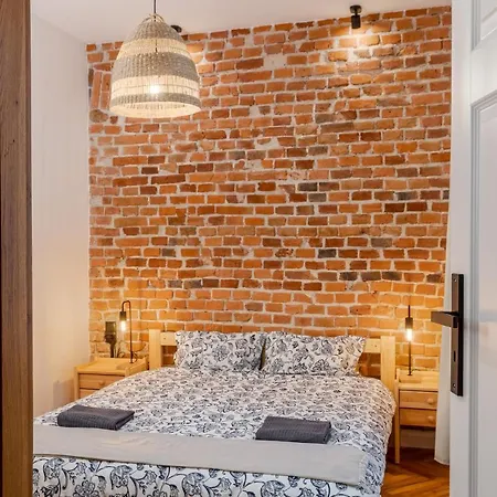 Апартаменты Charming Aparments In Perfect Location Краков