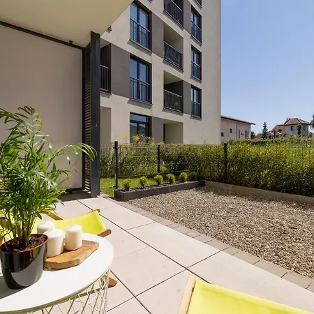 Apartment With Parking & Terrace Near Zalew Bagry By Renters Prestige