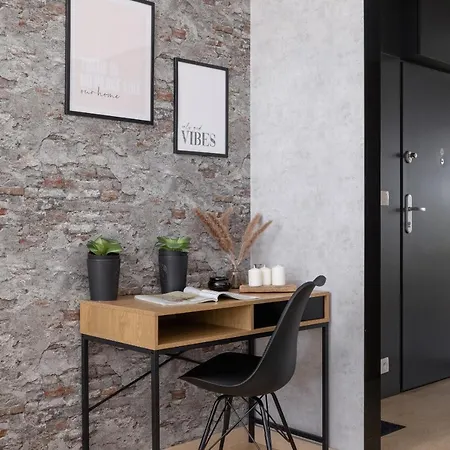 Apartment With Parking & Terrace Near Zalew Bagry By Renters Prestige