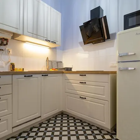 Beautiful Fully Equipped By The Main Square Apartamento Cracovia