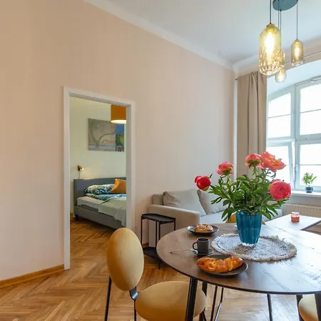 Beautiful Fully Equipped By The Main Square Apartamento *