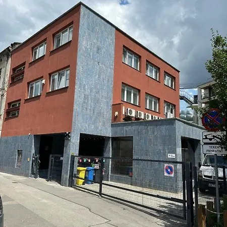 Ostello Demi *