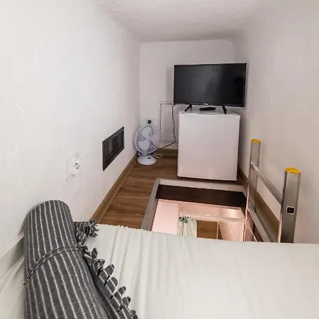Micro 2,5 Qm - Najmniejsze Swiata 2,5 Mkw Apartament
