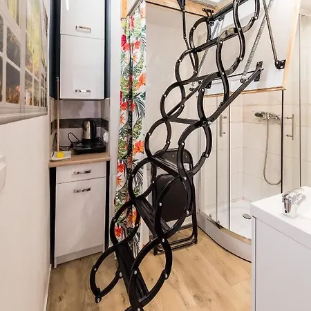 Apartament Micro 2,5 Qm - Najmniejsze Swiata 2,5 Mkw