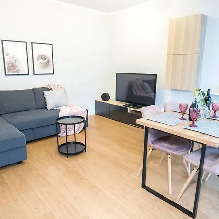 Apartament Nowoczesny Dabska Arena / Parking Kraków