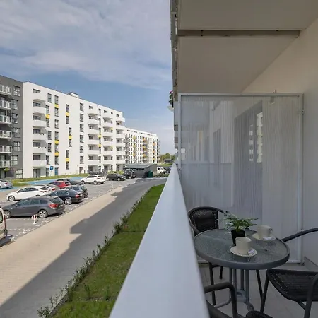 Comfy Pachonskiego With Parking In By Renters Apartment *