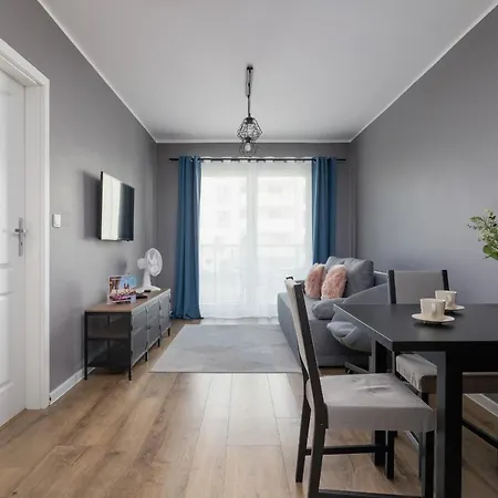 Comfy Pachonskiego With Parking In By Renters Апартаменты Краков
