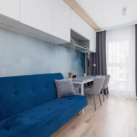 Vetulaniego With Air Conditioning & Parking By Renters Prestige Krakow