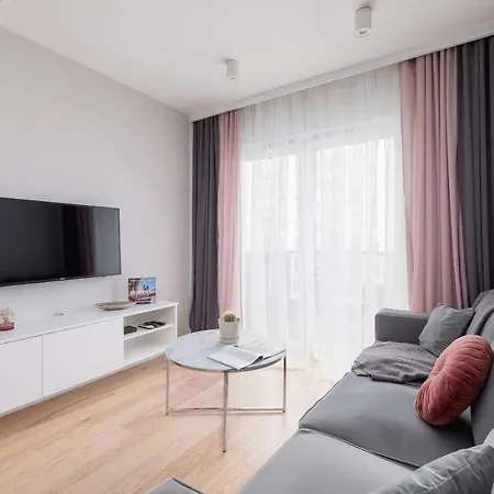 Apartment Vetulaniego With Air Conditioning & Parking By Renters Prestige Krakow
