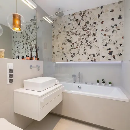 Vetulaniego With Air Conditioning & Parking By Renters Prestige Apartment Krakow