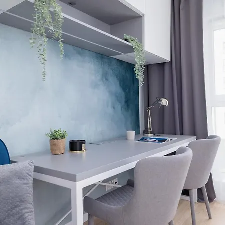 Apartment Vetulaniego With Air Conditioning & Parking By Renters Prestige