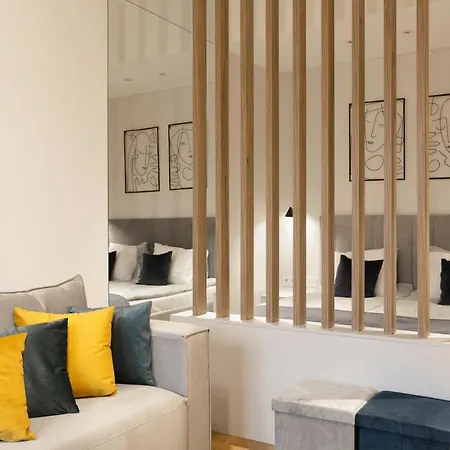 Modern With Air Conditioning, Old Town & Vistula River * Krakow