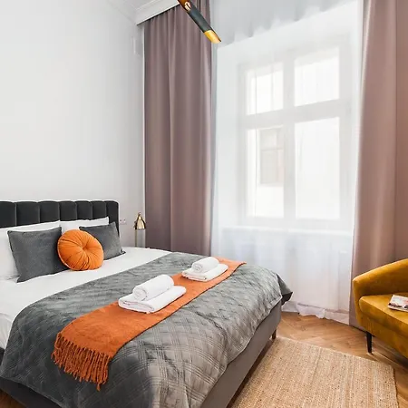 Cracovian - Loftaffair Apartment *
