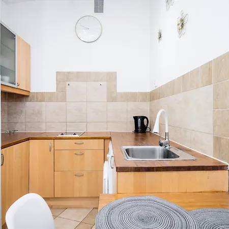 Royal City 2 Apartment