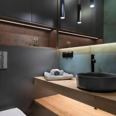 Of The Kings- Szafir Appartement Cracovie