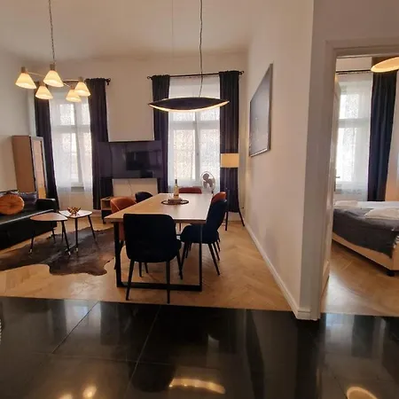 Golden Pearl - Main Square, 100 Sqm, 4 * Krakow