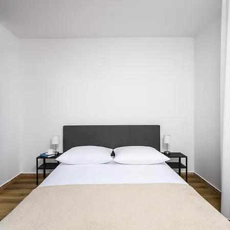Native Poznanska 7 Apartment Krakow