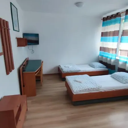 Bed & Breakfast Pokoje 24h Ul. Bagrowa