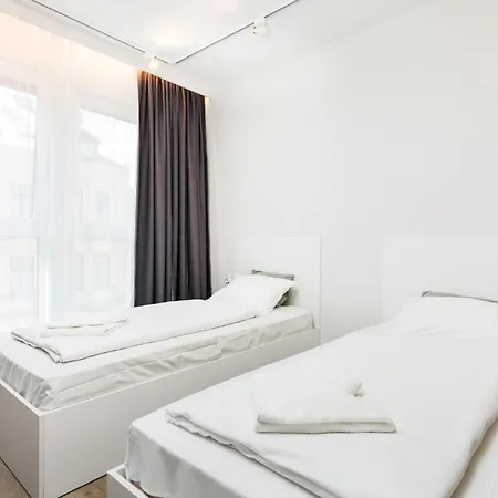 Of The Kings-szmaragd Apartment *