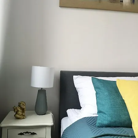 Family Quiet Corner 15 Min Old Town & Kazimierz By Homelike Apartment Krakow