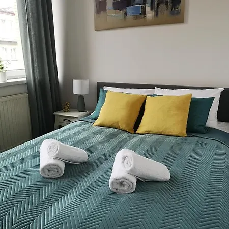 Family Quiet Corner 15 Min Old Town & Kazimierz By Homelike Apartment
