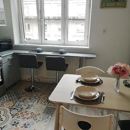 Apartment Family Quiet Corner 15 Min Old Town & Kazimierz By Homelike Krakow