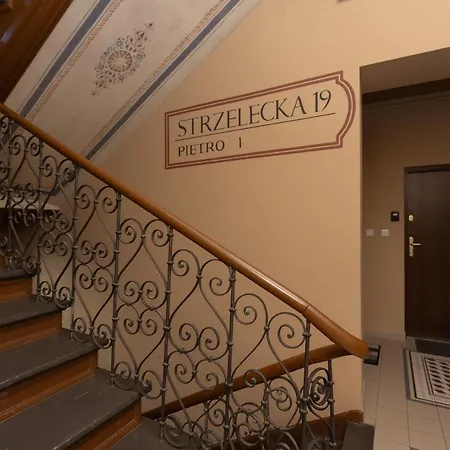 Apartment Strzelecka Old Town Cracow By Renters Prestige