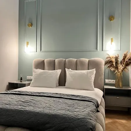 Apartment Luxury Leo Garden & Spa Krakow
