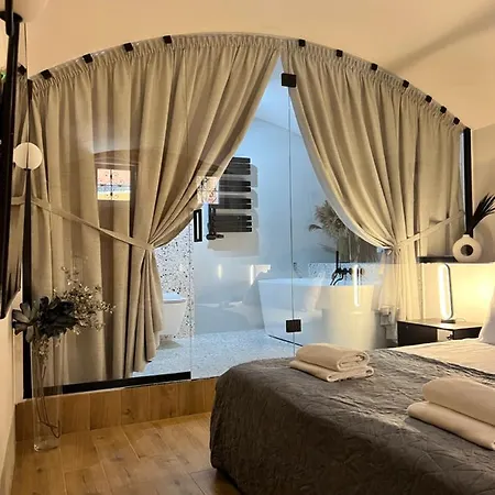 Apartment Luxury Leo Garden & Spa *