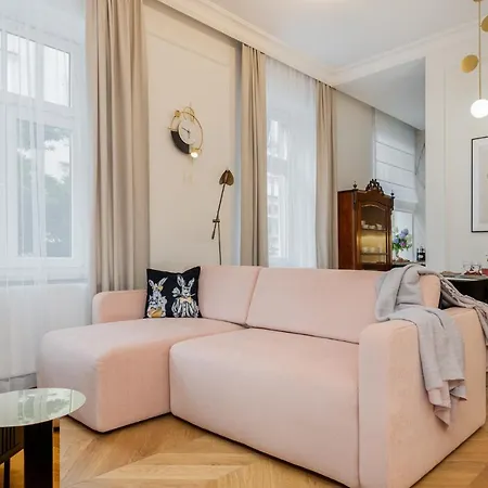 Premium In Parisian Style In The Heart Of Old Apartment Krakow
