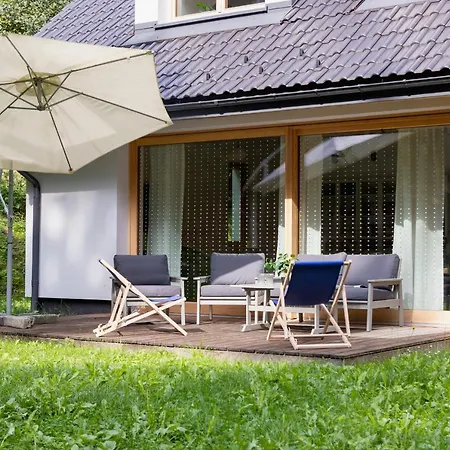 Ojcowski Park Narodowy Dom Wakacyjny Korzkiew By Renters Holiday home *
