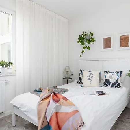 Apartament With Balcony, Private Parking - Bagry - Goszczynskiego 1 Kraków