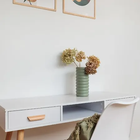 Pastel Grove - By Upstairs Apartment Krakow